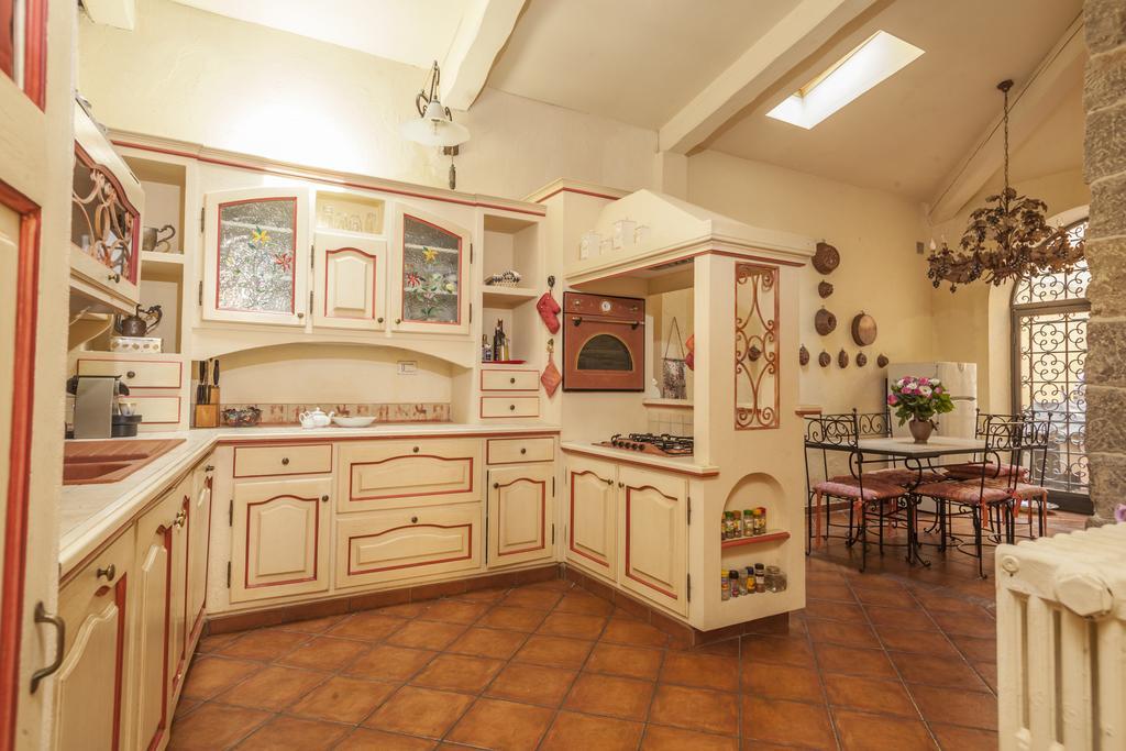 Marie Pierrette Villa